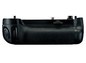 ［Nikon］マルチパワーバッテリーパック MB-D16