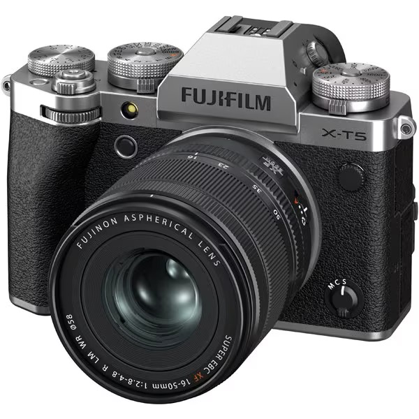 [富士フイルム] FUJIFILM X-T5 XF16-50mm レンズキット シルバー