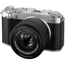 [富士フイルム]  X-M5 XC15-45mm レンズキット シルバー