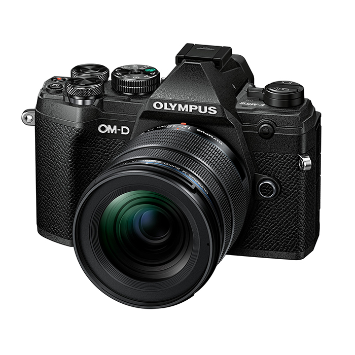 ［Olympus］OM-D E-M5 Mark III 12-45mm F4 PRO レンズキット ブラック