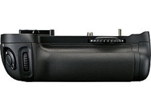 ［Nikon］マルチパワーバッテリーパック MB-D14